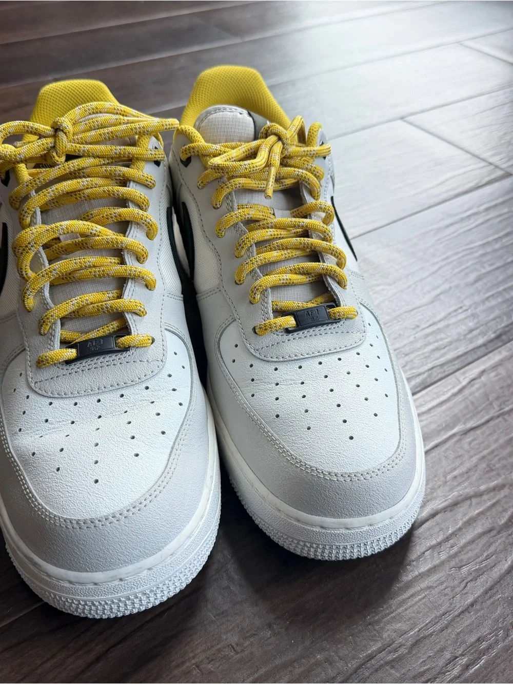 Nike Air Force 1 ‘07 LV8 — White/Olive/Yellow — Men’s Size 12